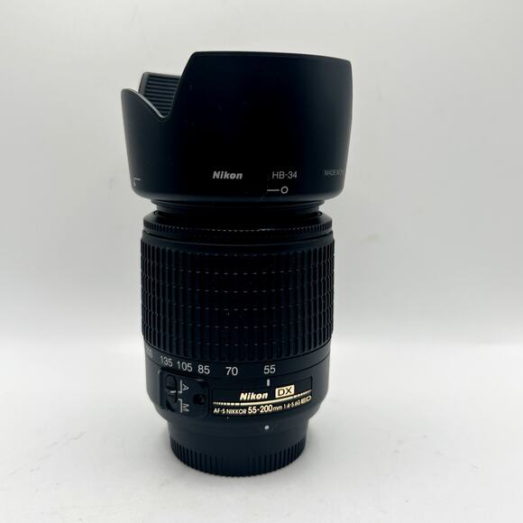 Nikon Zoom-NIKKOR 55-200mm f/4.0-5.6 DX G SWM AF-S VR IF A/M ED Lens - Picture 1 of 8